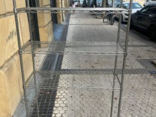 Estanterías metálicas cromadas con ruedas (2 unidades)