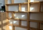 Estanterías de madera con huecos asimétricos (2 unidades)