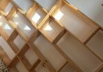 Estanterías de madera con huecos asimétricos (2 unidades)