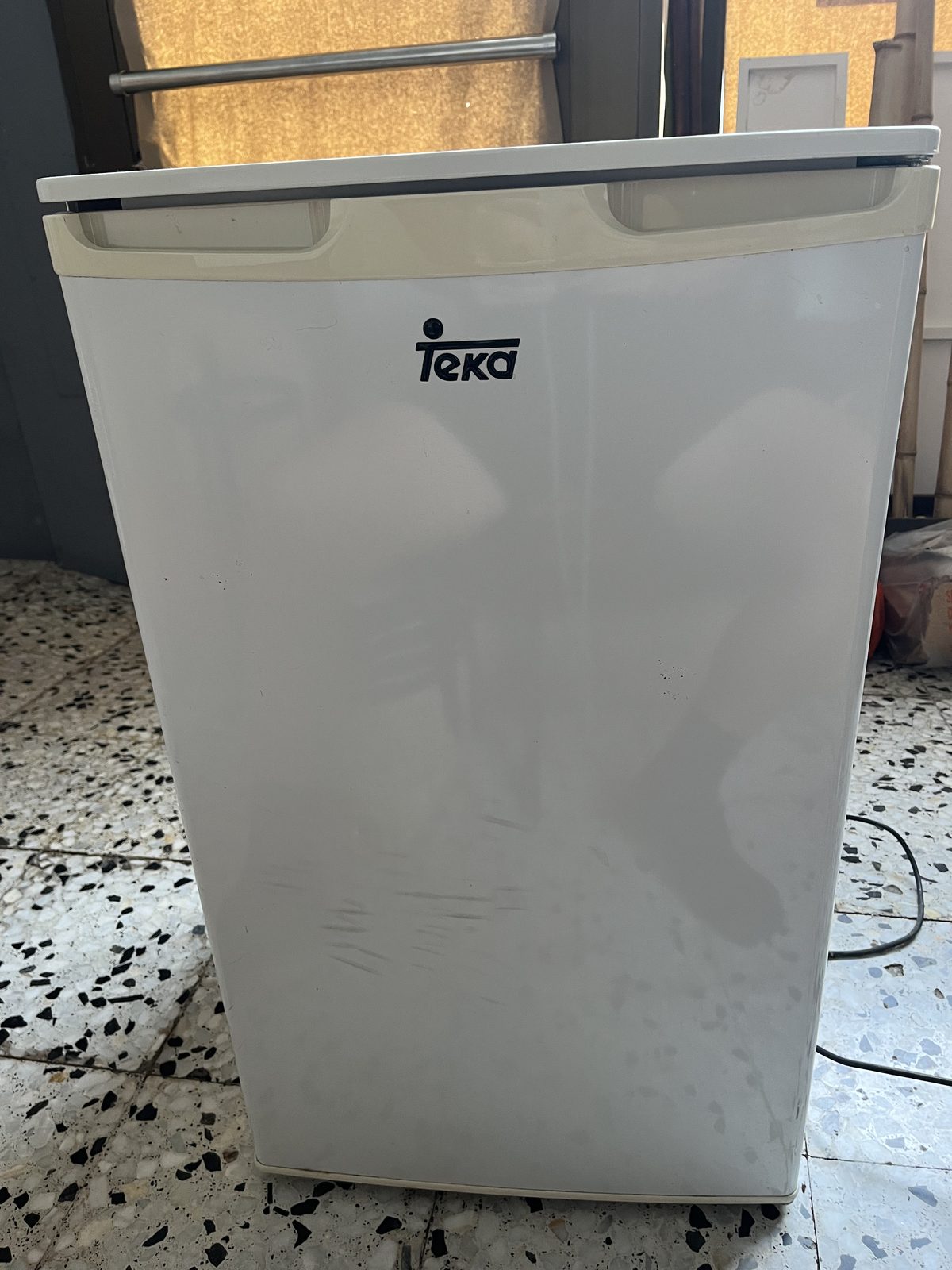 Frigorífico pequeño Teka con congelador