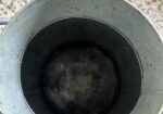 Lechera metálica tipo marmita