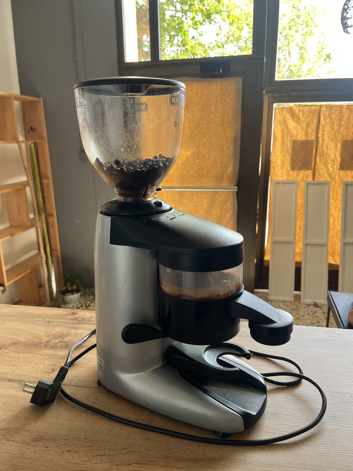 Molinillo de café eléctrico Compak K3
