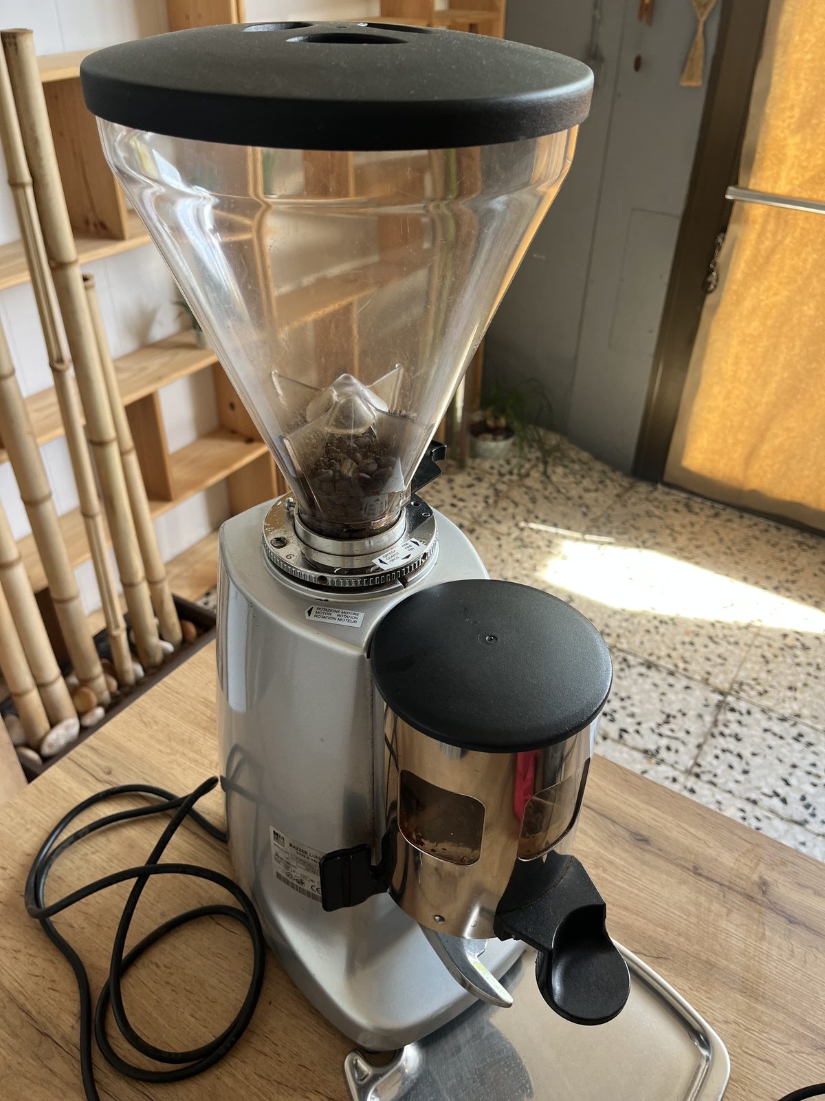 Molinillo de café eléctrico Mazzer Super Jolly